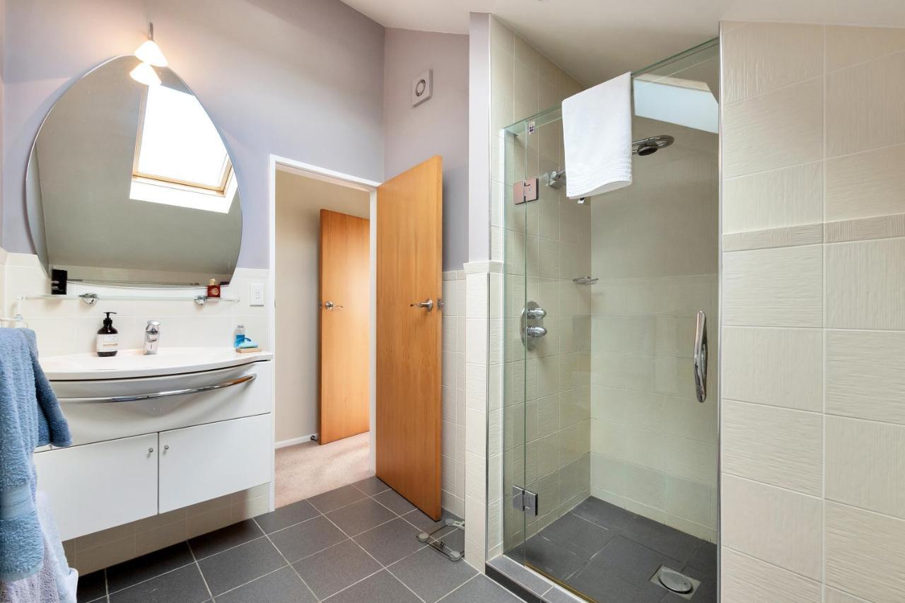 Dangela Boutique Lodge Оукланд Екстериор снимка